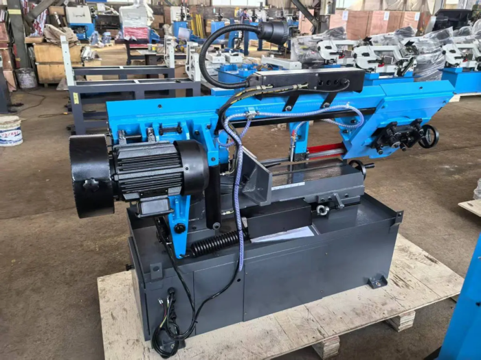 Фото 6 - MetalTec HBS 255 FH ручной ленточнопильный станок для резки металла.